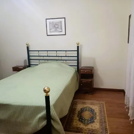 Casa Com Vinha Arganil